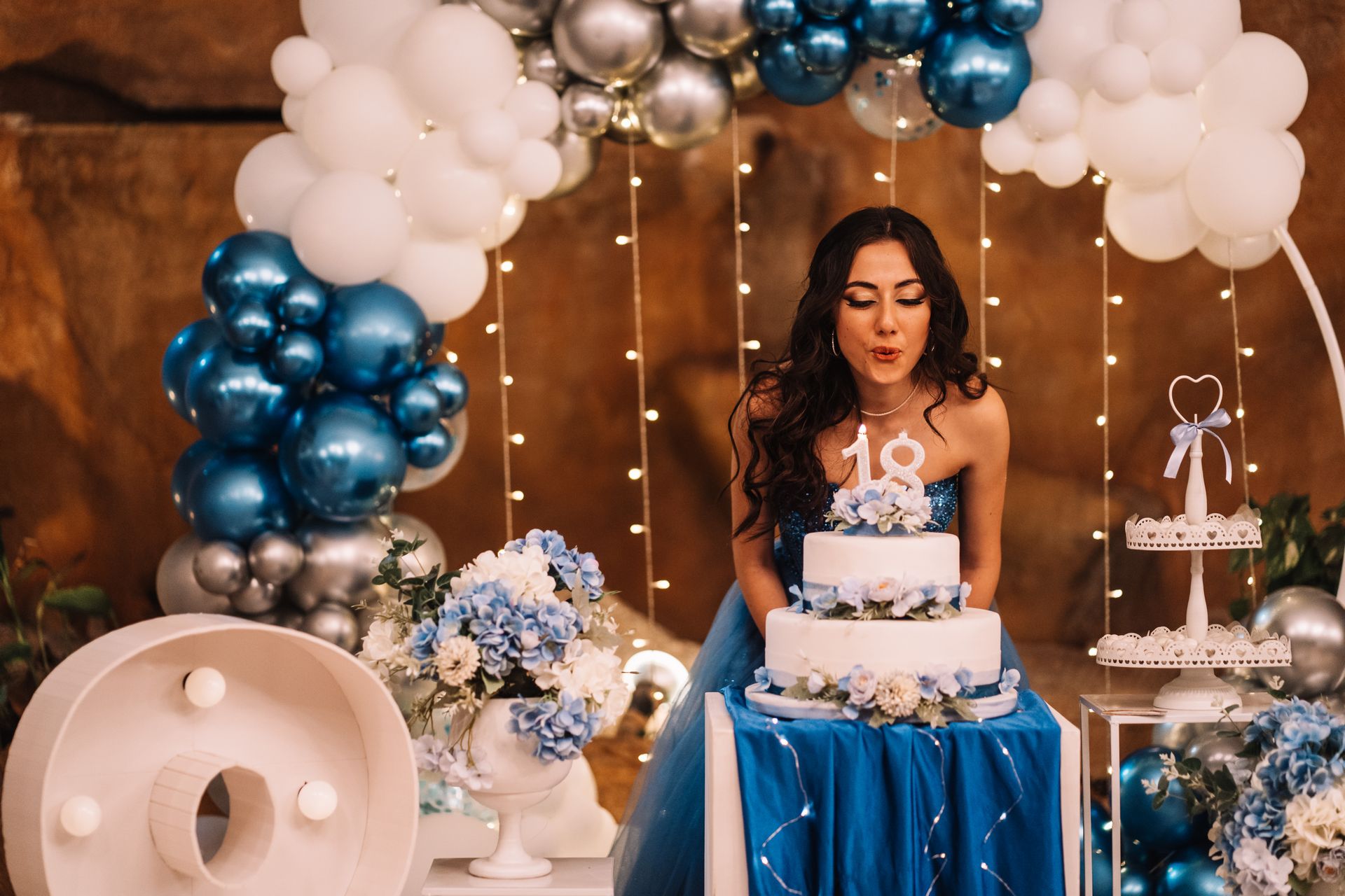Diciottesimo blu e argento - Il Sarto degli Eventi